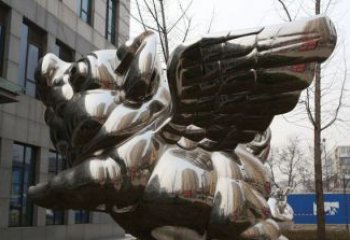 泰安精美不锈钢大翅膀猪景观雕塑