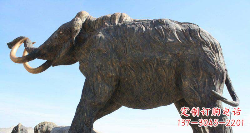 泰安公园抽象大象动物铜雕