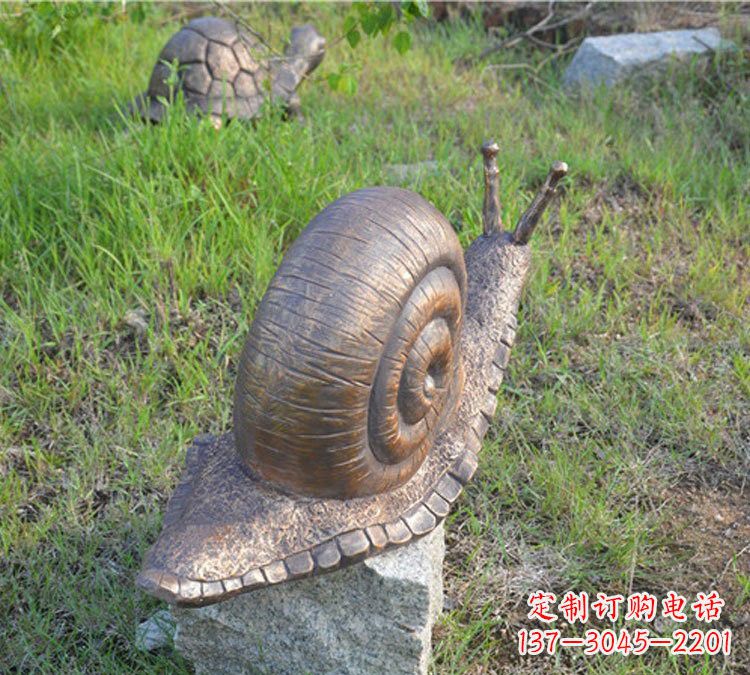 泰安全新玻璃钢材质仿真铜蜗牛雕塑