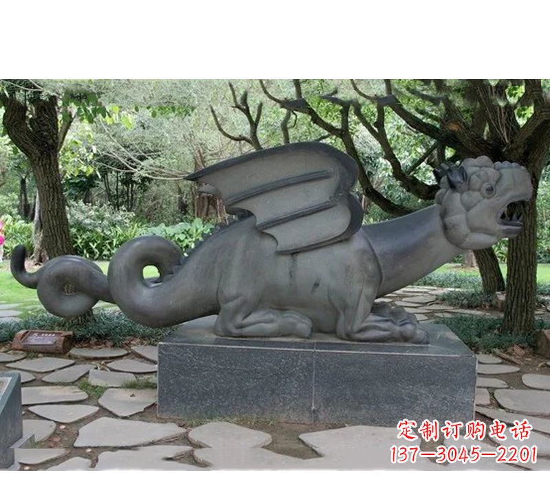 泰安公园动物恐龙石雕