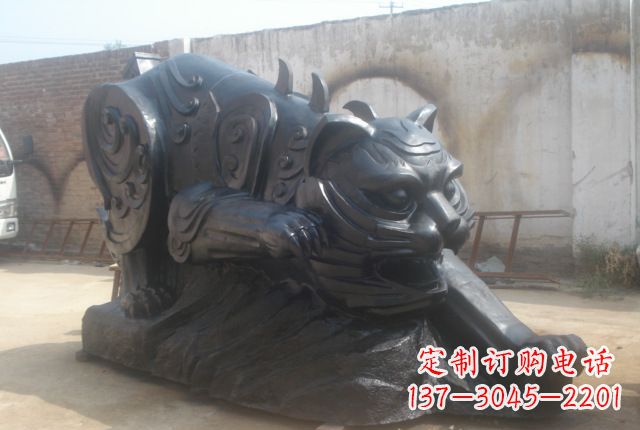 泰安公园动物铜雕老虎