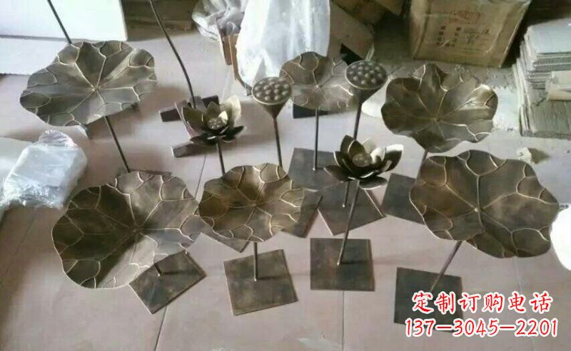 泰安公园锻铜荷花荷叶景观铜雕