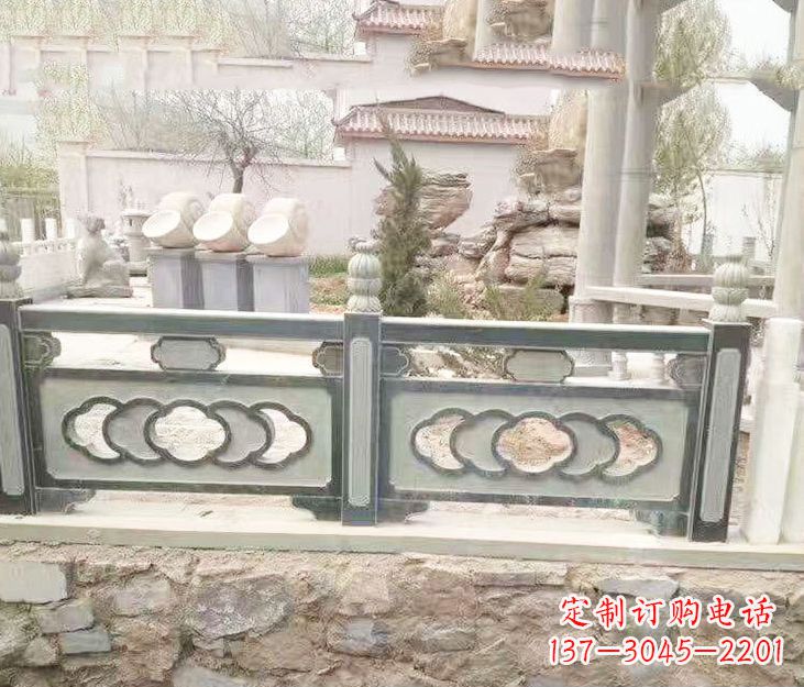 泰安公园仿古栏板石雕