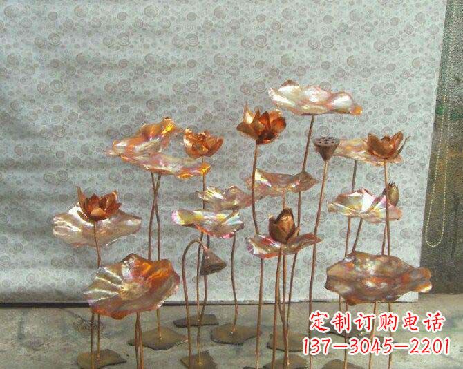 泰安荷花风情铜雕