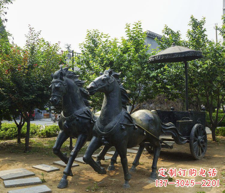 泰安风格弥漫的古典马车铜雕