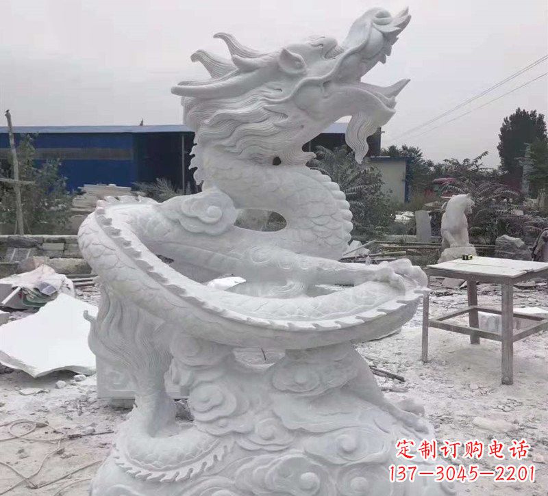 泰安精美盘龙石雕塑