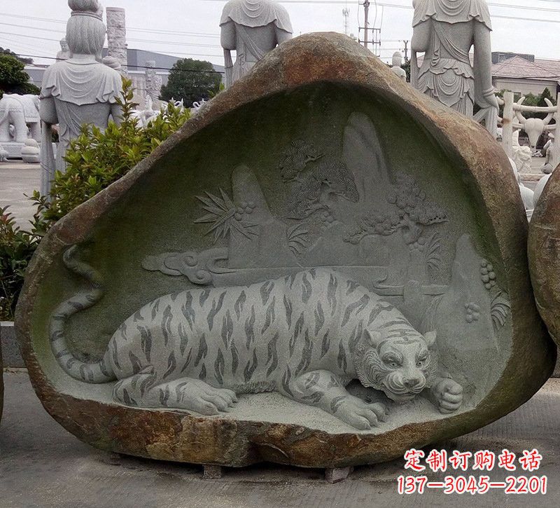 泰安营造自然璀璨,浓厚动物气息的老虎雕塑