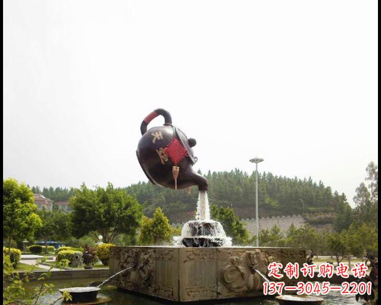 泰安公园流水茶壶铜雕