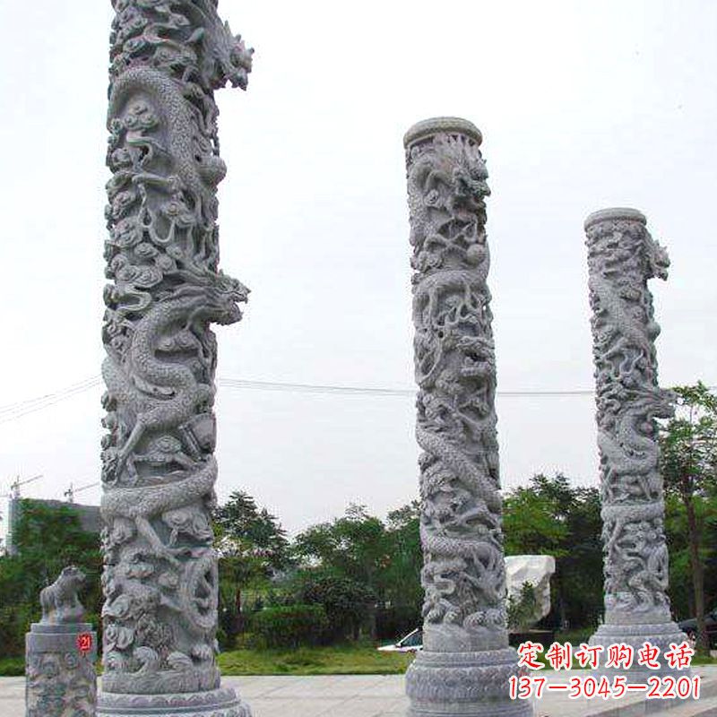泰安公园龙柱雕塑