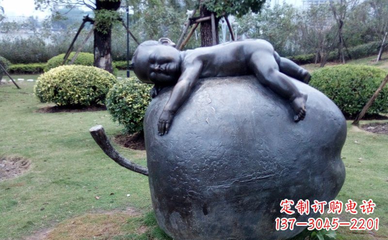 泰安精致可爱的苹果雕塑