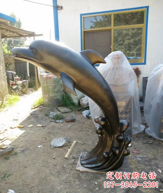 泰安海豚铜雕塑,精美艺术之作