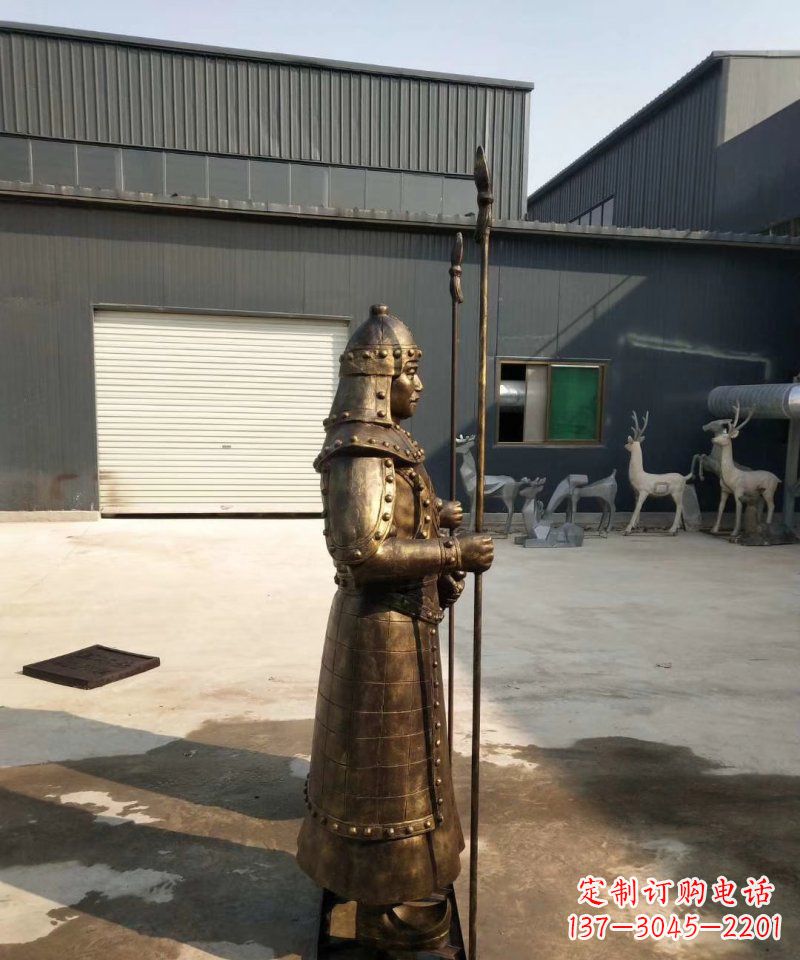 泰安公园人物古代将军铜雕