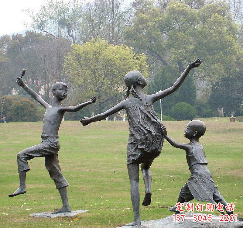 泰安公园人物放风筝的儿童铜雕