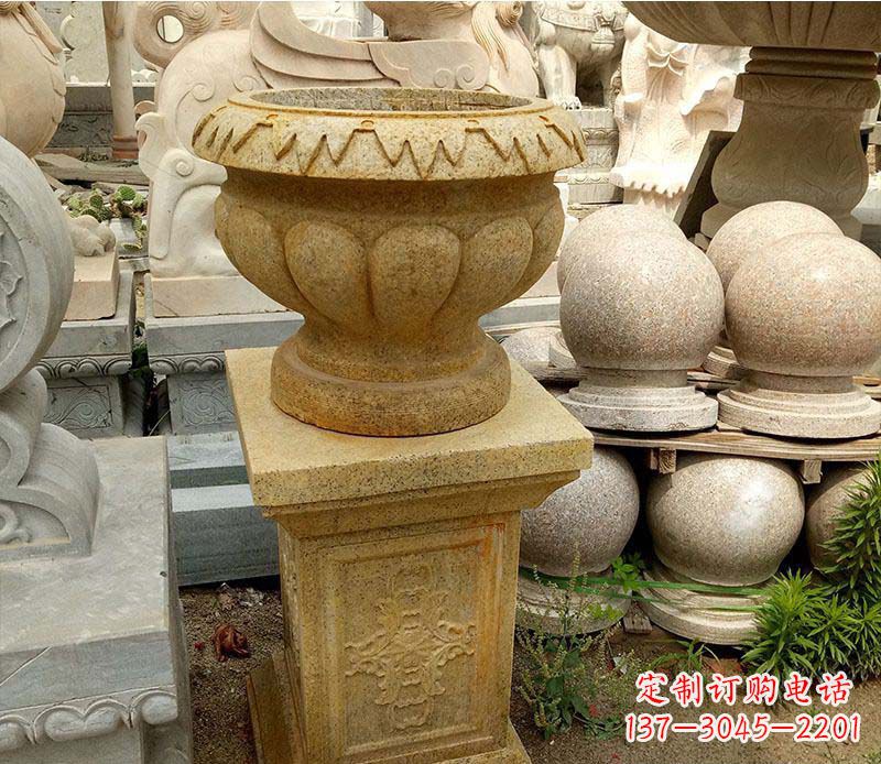 泰安公园砂岩花盆景观石雕
