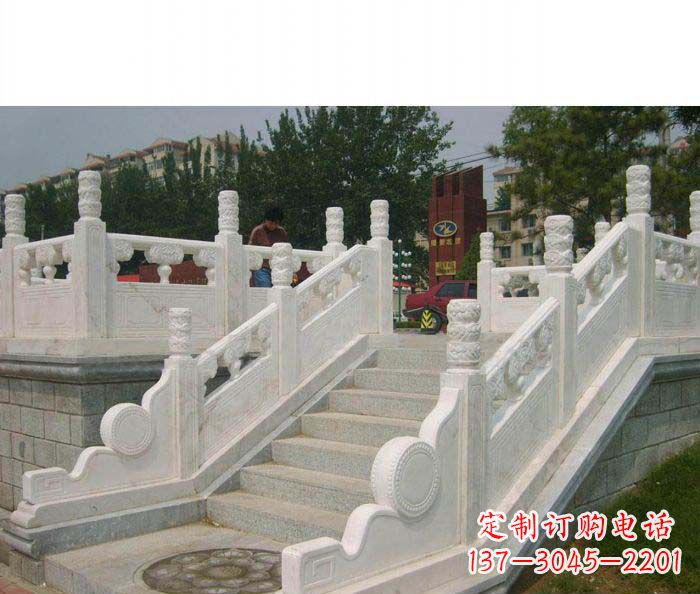 泰安公园石栏板大理石雕塑