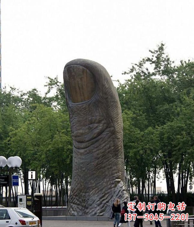 泰安中领雕塑大拇指铜雕竖立景观