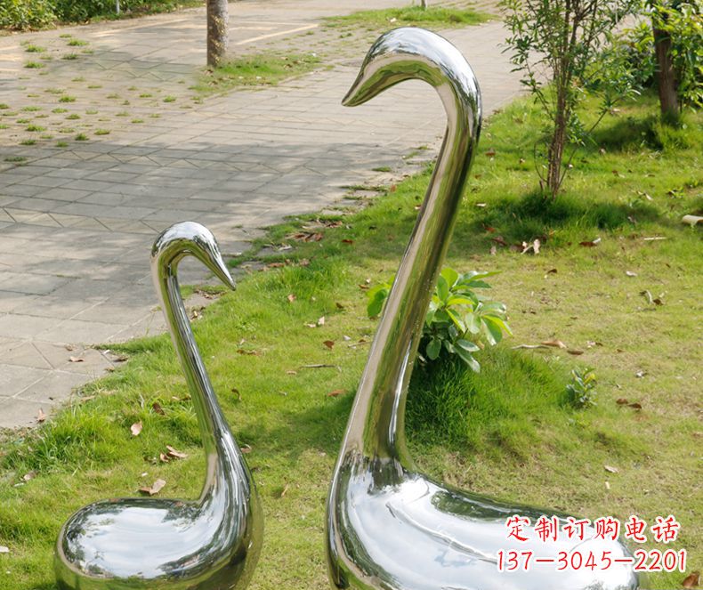 泰安精美雕刻,静谧优雅——不锈钢天鹅雕塑