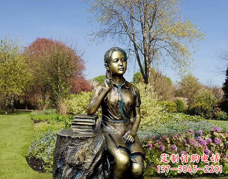 泰安铜雕儿童看书雕塑