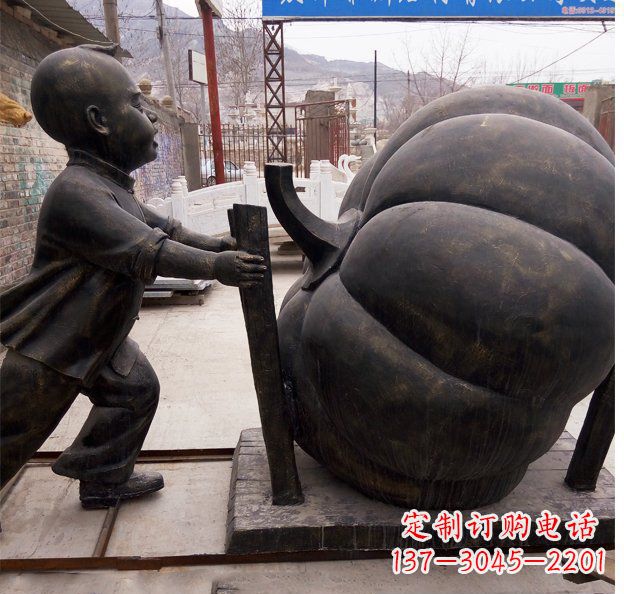 泰安精致男孩铜雕