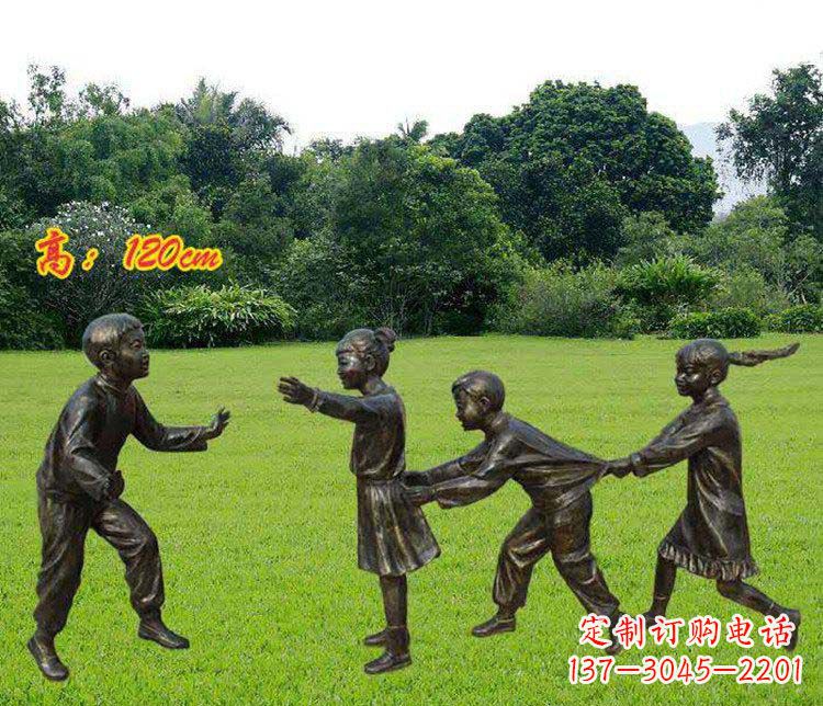 泰安公园玩老鹰捉小鸡的儿童小品铜雕 (2)