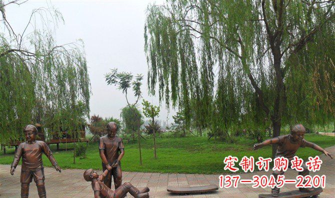 泰安多彩童年,铜雕小孩游戏人物雕塑