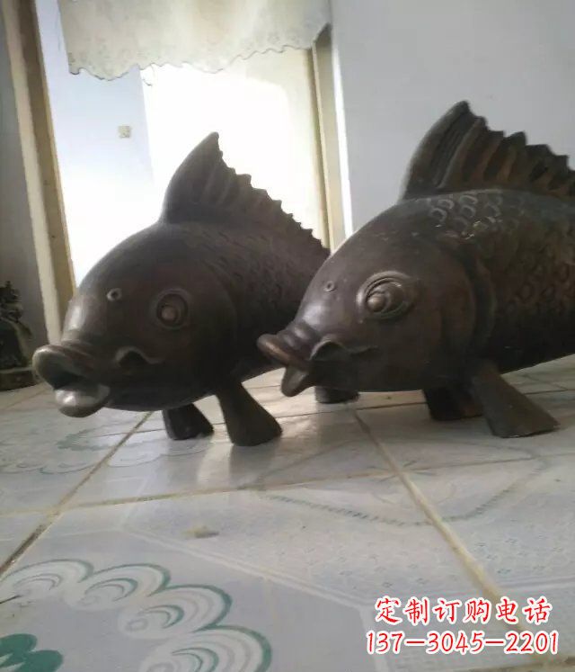 泰安公园小鱼景观动物铜雕