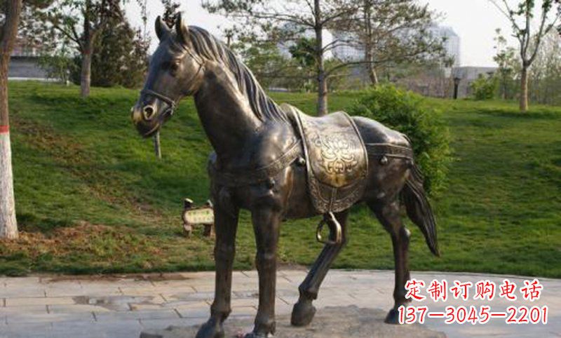 泰安公园铸铜马