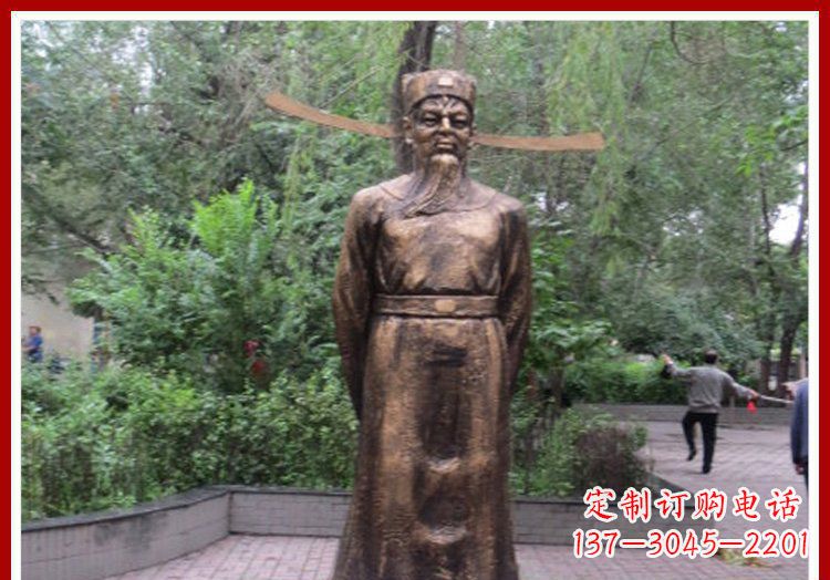 泰安古代名人包拯铜雕