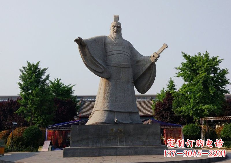 泰安超越时空的名人雕塑