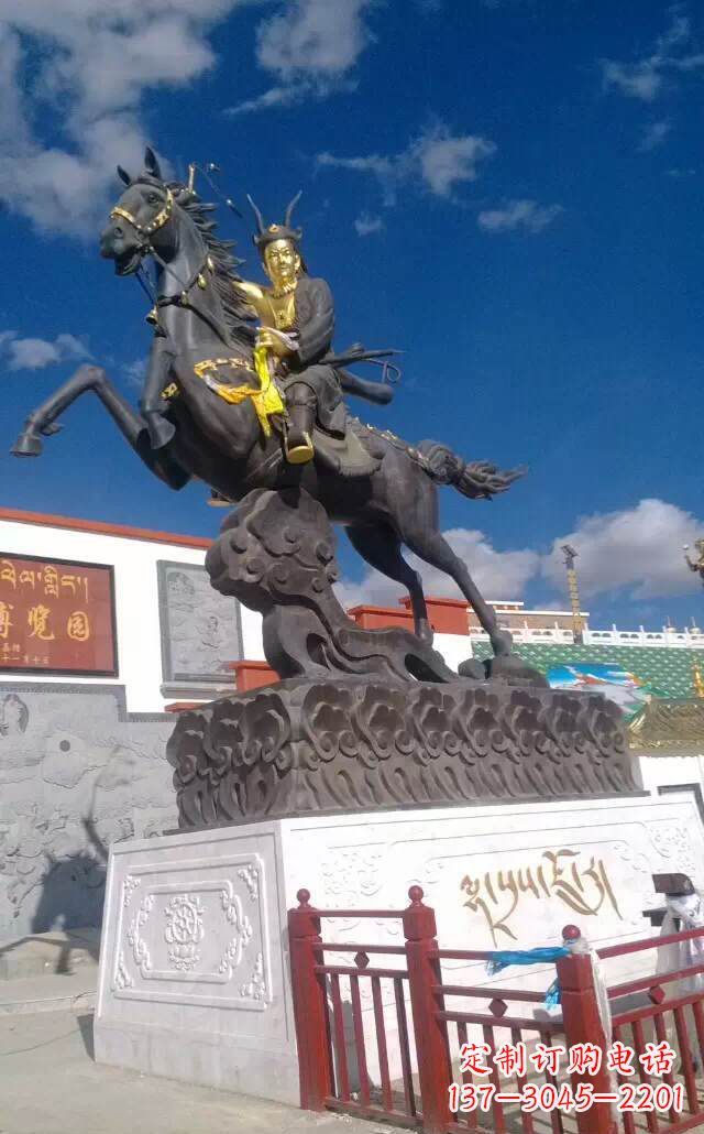 泰安古典骑马人物雕塑