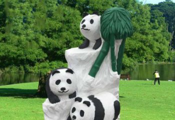 泰安公园大熊猫雕塑