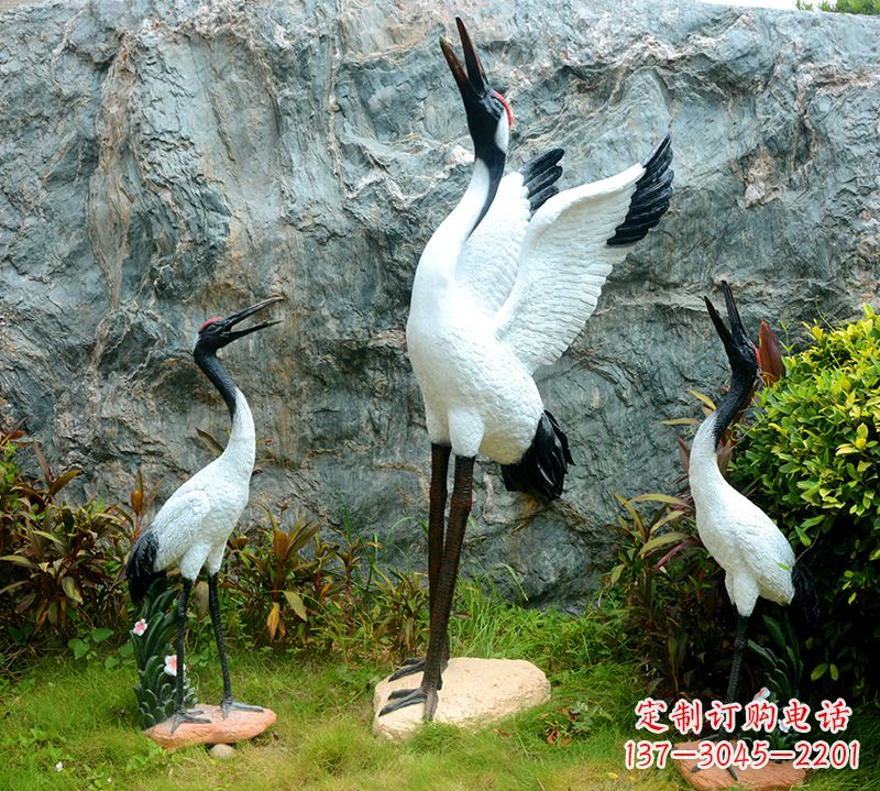 泰安精致品质,故宫仙鹤雕塑