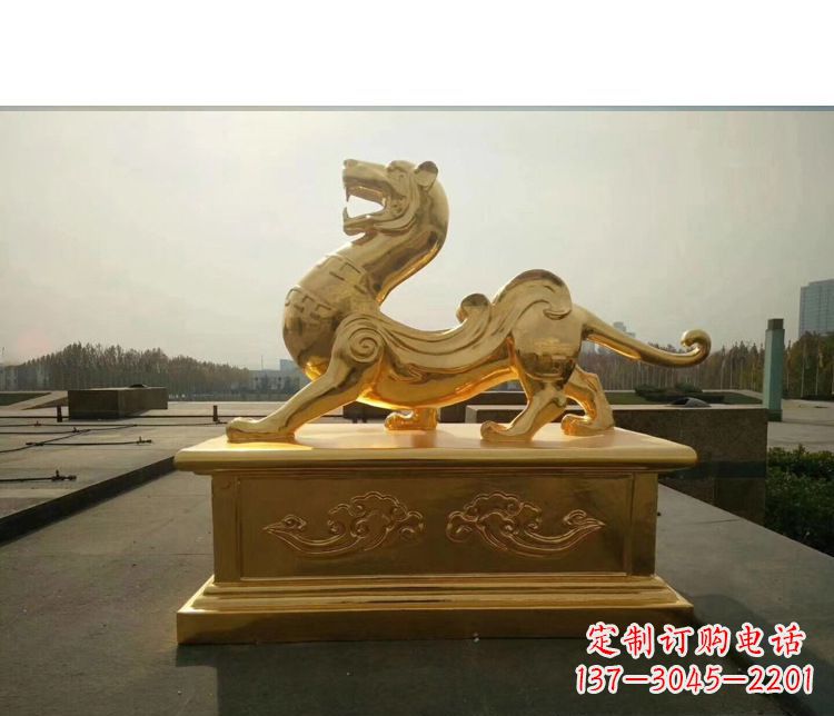 泰安广场白虎神兽铜雕