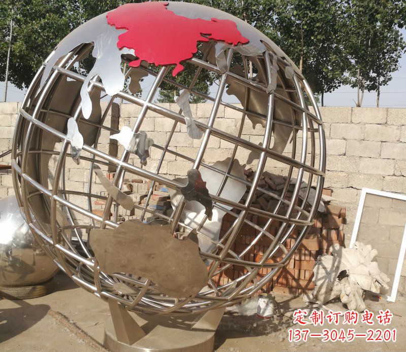 泰安极致魅力:不锈钢抽象地球雕塑