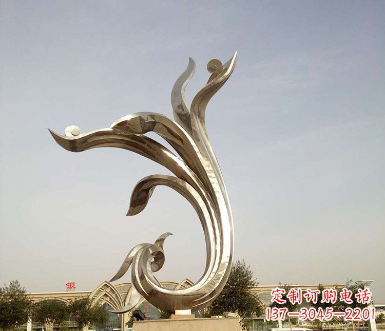 泰安中国传统图案雕刻定制——高端不锈钢抽象金凤凰雕塑
