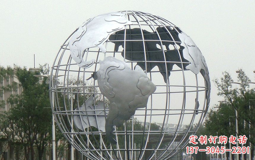 泰安金属太空,伊中领雕塑的不锈钢地球雕塑;