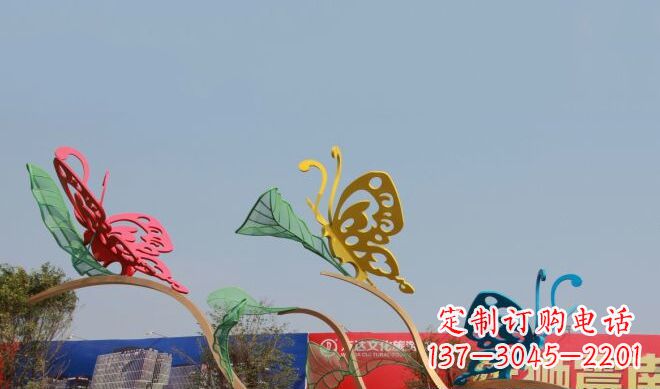 泰安广场不锈钢蝴蝶雕塑