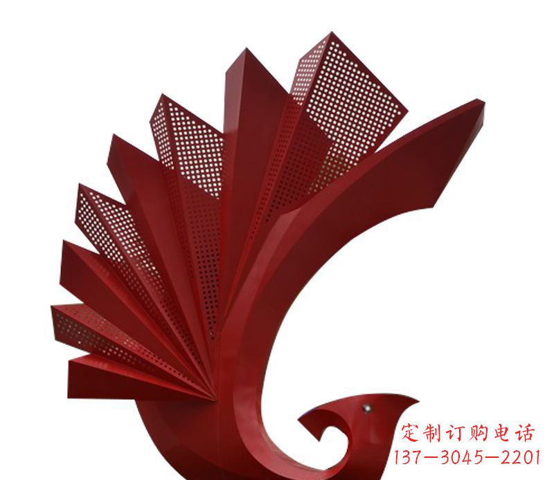 泰安装点空间的定制孔雀雕塑