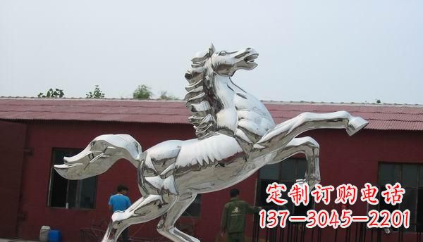 泰安广场不锈钢马动物雕塑