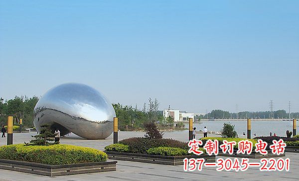 泰安华丽而唯美的不锈钢水滴雕塑