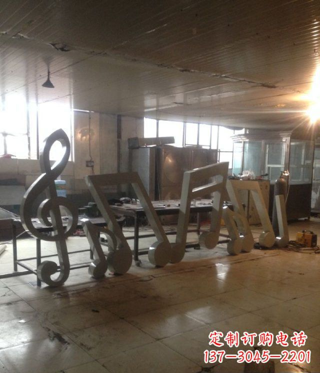 泰安广场不锈钢音符景观雕塑