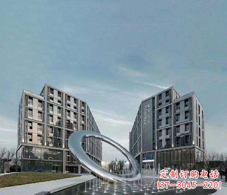 泰安完美和谐的圆环景观雕塑