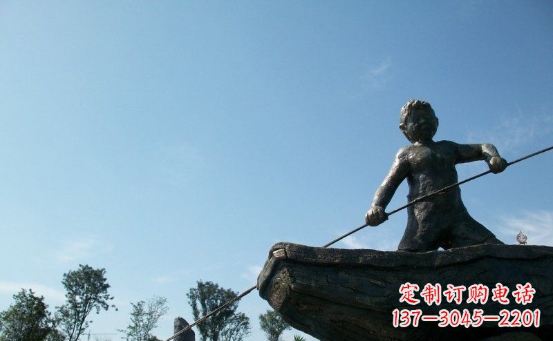 泰安广场撑船的小男孩景观铜雕