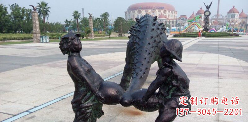 泰安广场抽象恐龙和小孩景观铜雕