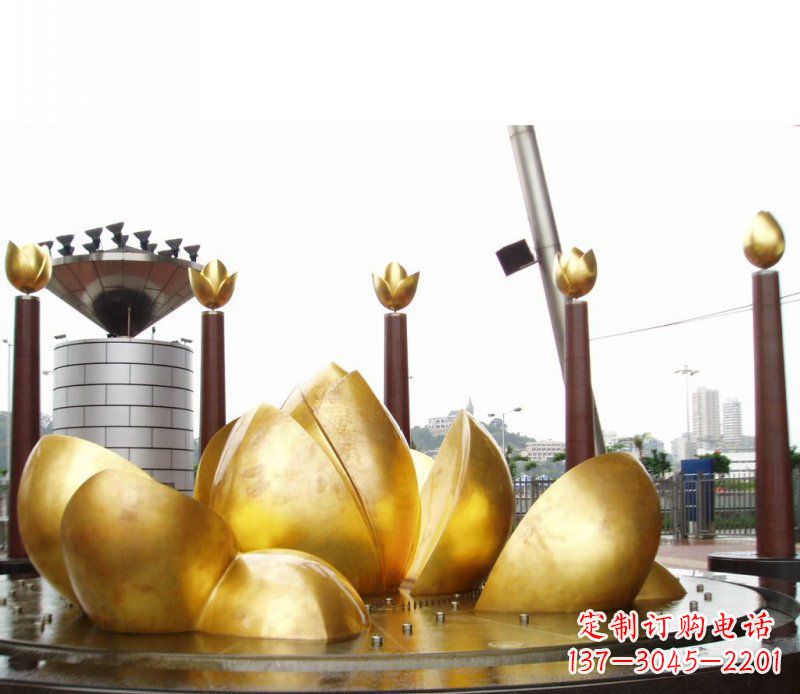泰安全新设计!中领雕塑莲花抽象广场雕塑
