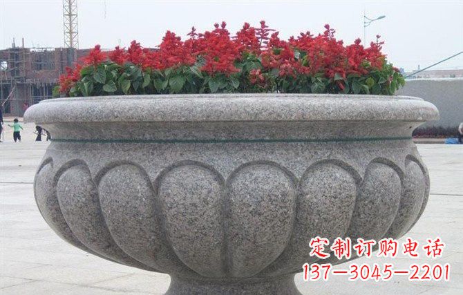 泰安广场大理石花盆雕塑