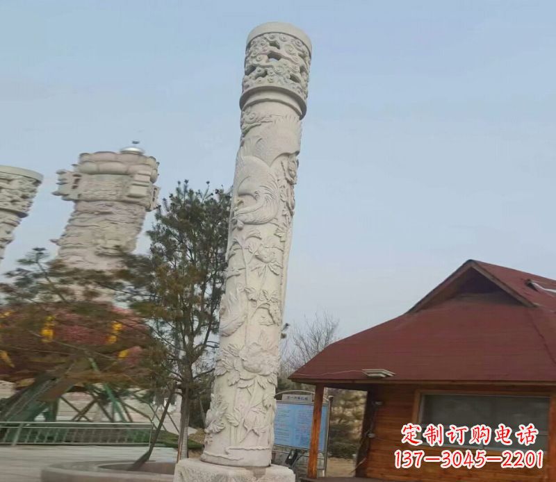 泰安广场大理石龙柱景观石雕_1