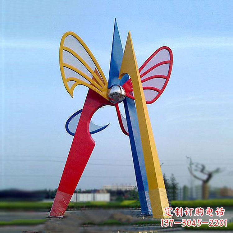 泰安广场大型抽象蝴蝶景观雕塑