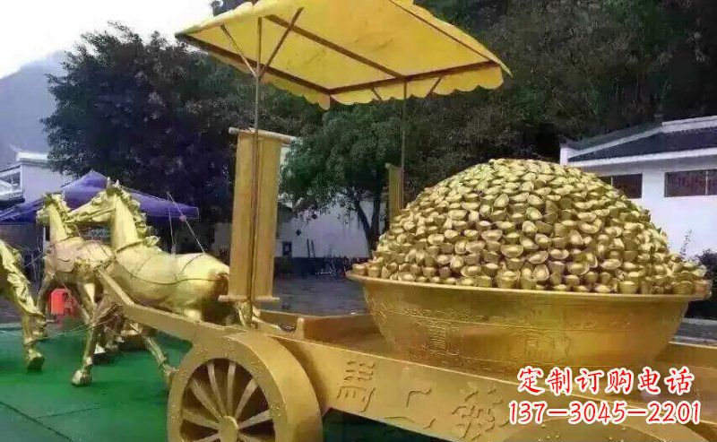 泰安广场仿铜马拉车玻璃钢景观雕塑