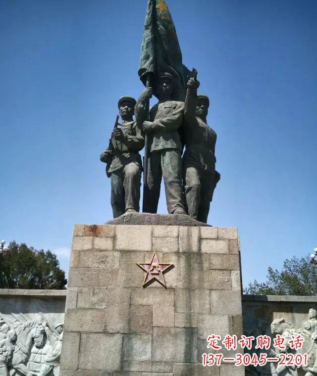 泰安传承革命精神领雕纪念铜雕战士雕塑